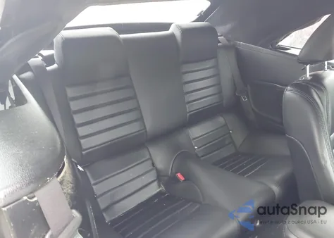 2006 Ford Mustang V6 from USA, damaged, VIN 1ZVFT84N765107125